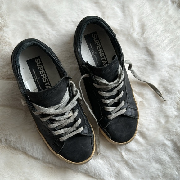 Black Golden Goose - Picture 2 of 3